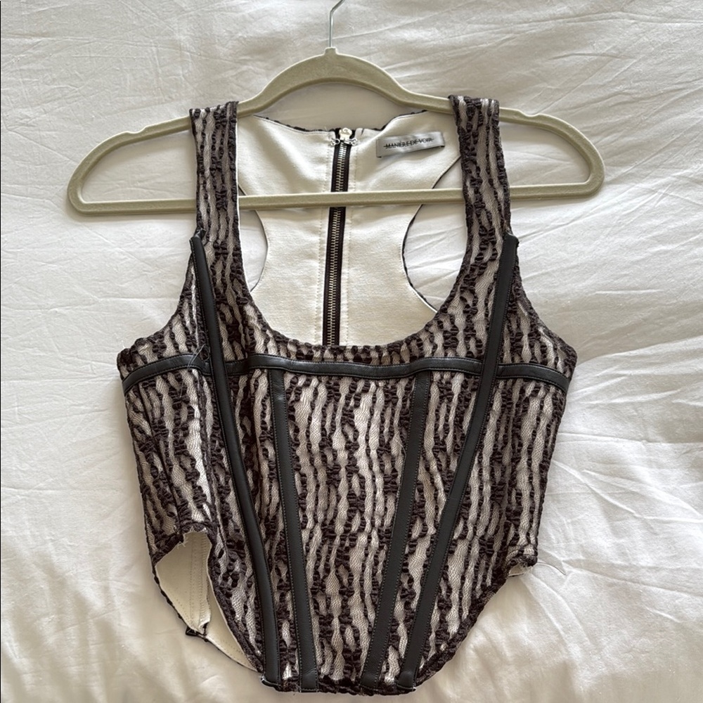 Courset top